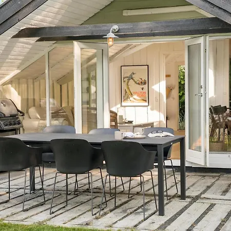 4 Bedroom Stunning In Feriehus *