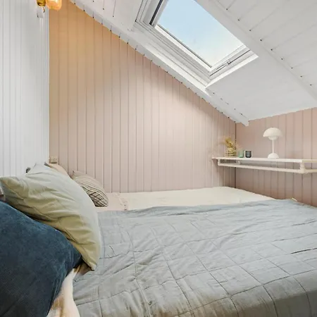 4 Bedroom Stunning In *